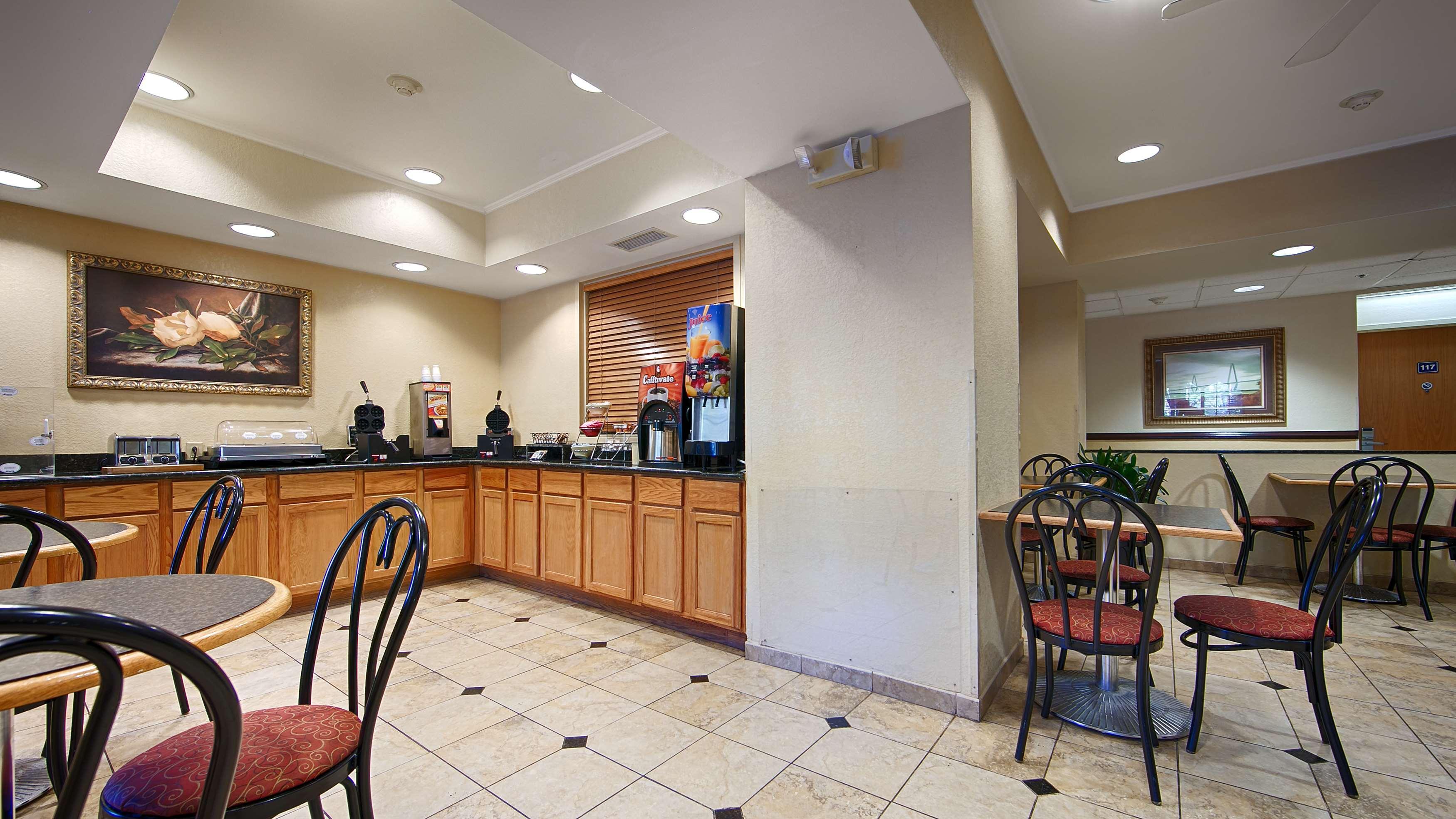 Best Western Patriots Point Mount Pleasant Exterior foto